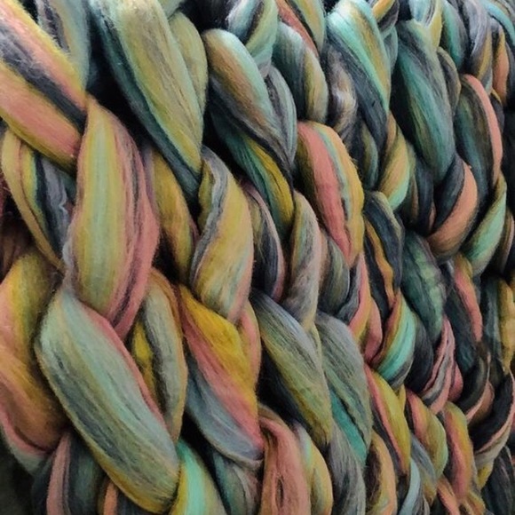 Chunky Knit Blanket Chunky Throw Unicorn Rainbow - Picture 3 of 3